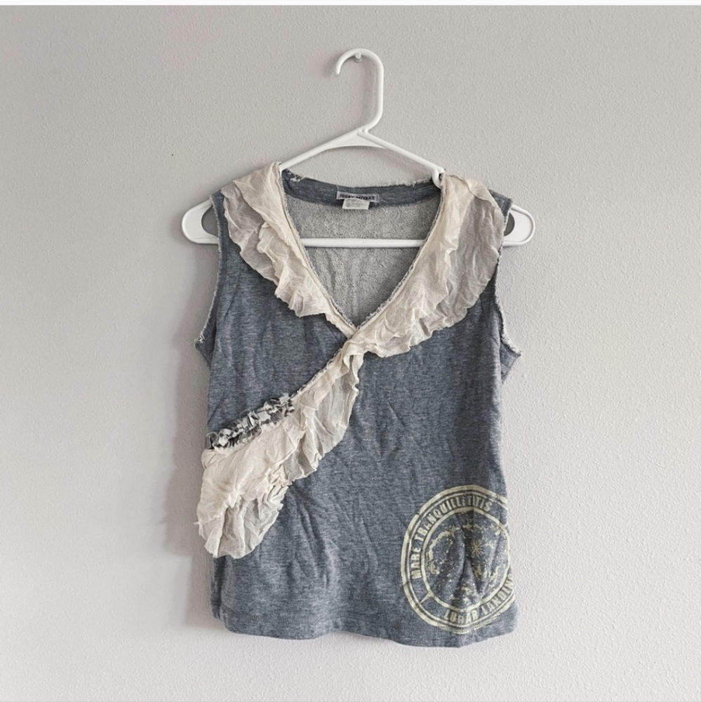 Issey Miyake Comfy V-Neck Ruffled Grey Cotton Top